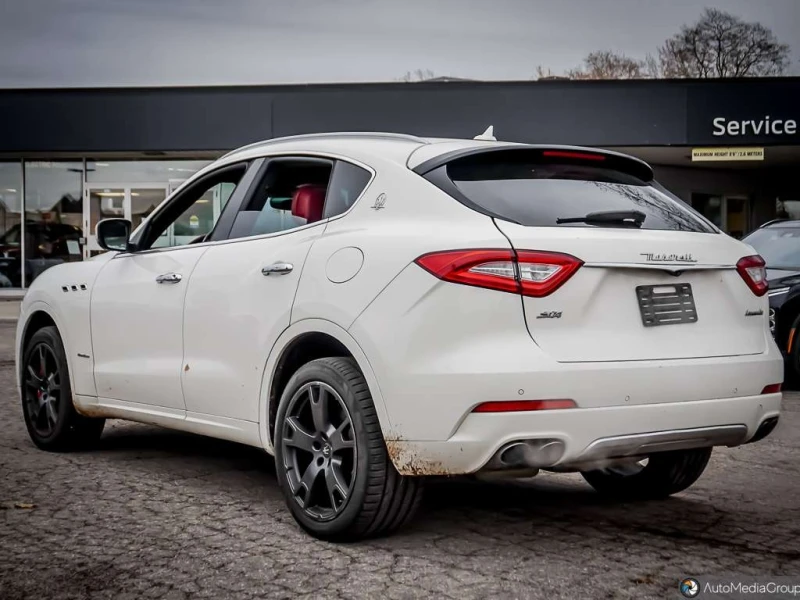 Maserati Levante * Luxury * CARFAX * ЦЕНА ДО БГ, снимка 3 - Автомобили и джипове - 53308449