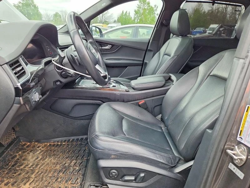 Audi Q7, снимка 7 - Автомобили и джипове - 54581634