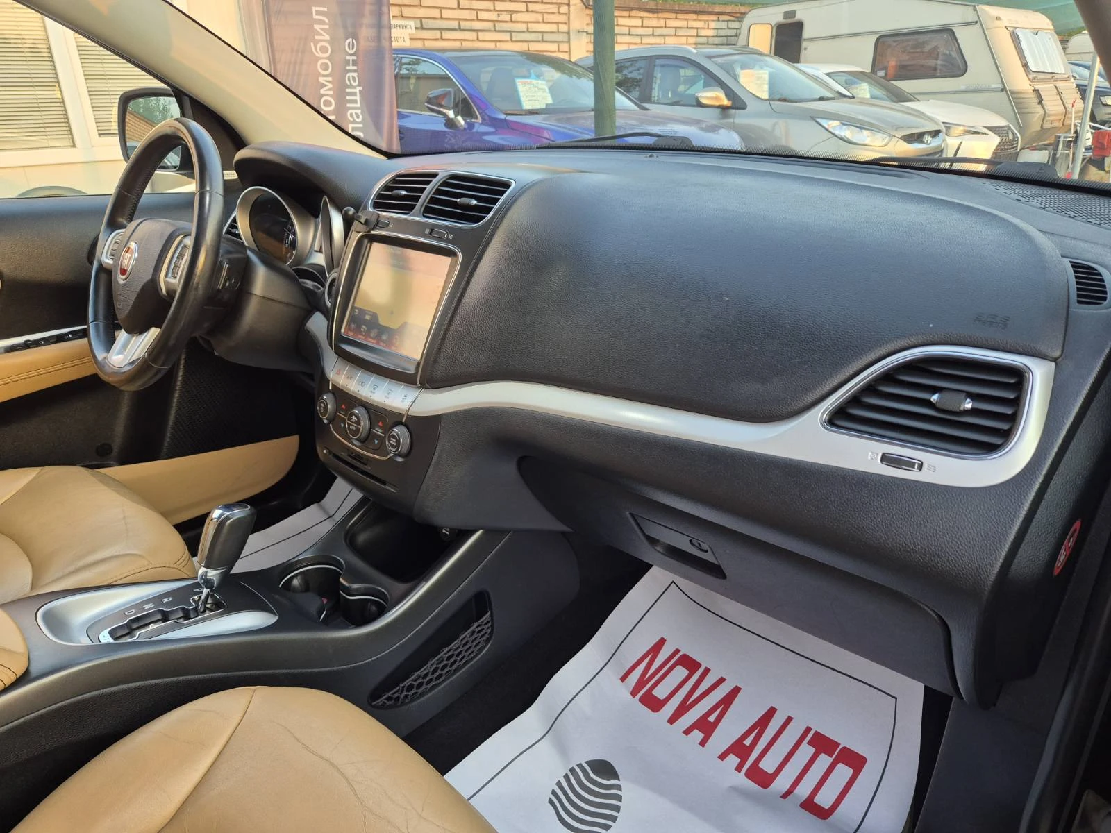 Fiat Freemont 2.0D-AUTOMATIC-4X4-LOUNGE-7 МЕСТА - изображение 10