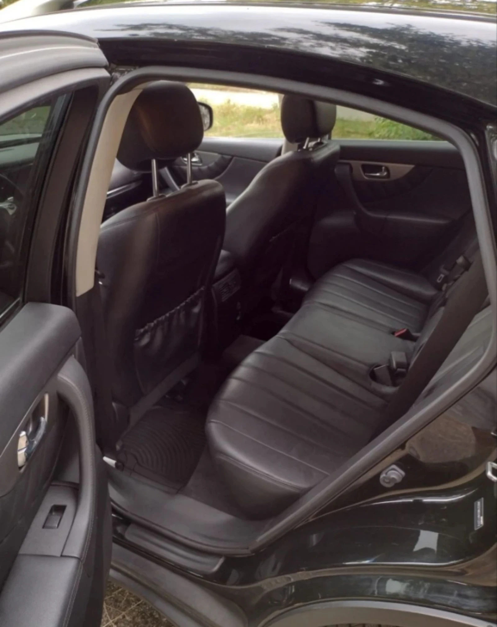 Infiniti QX70 FACE 3.7i V6 - изображение 6