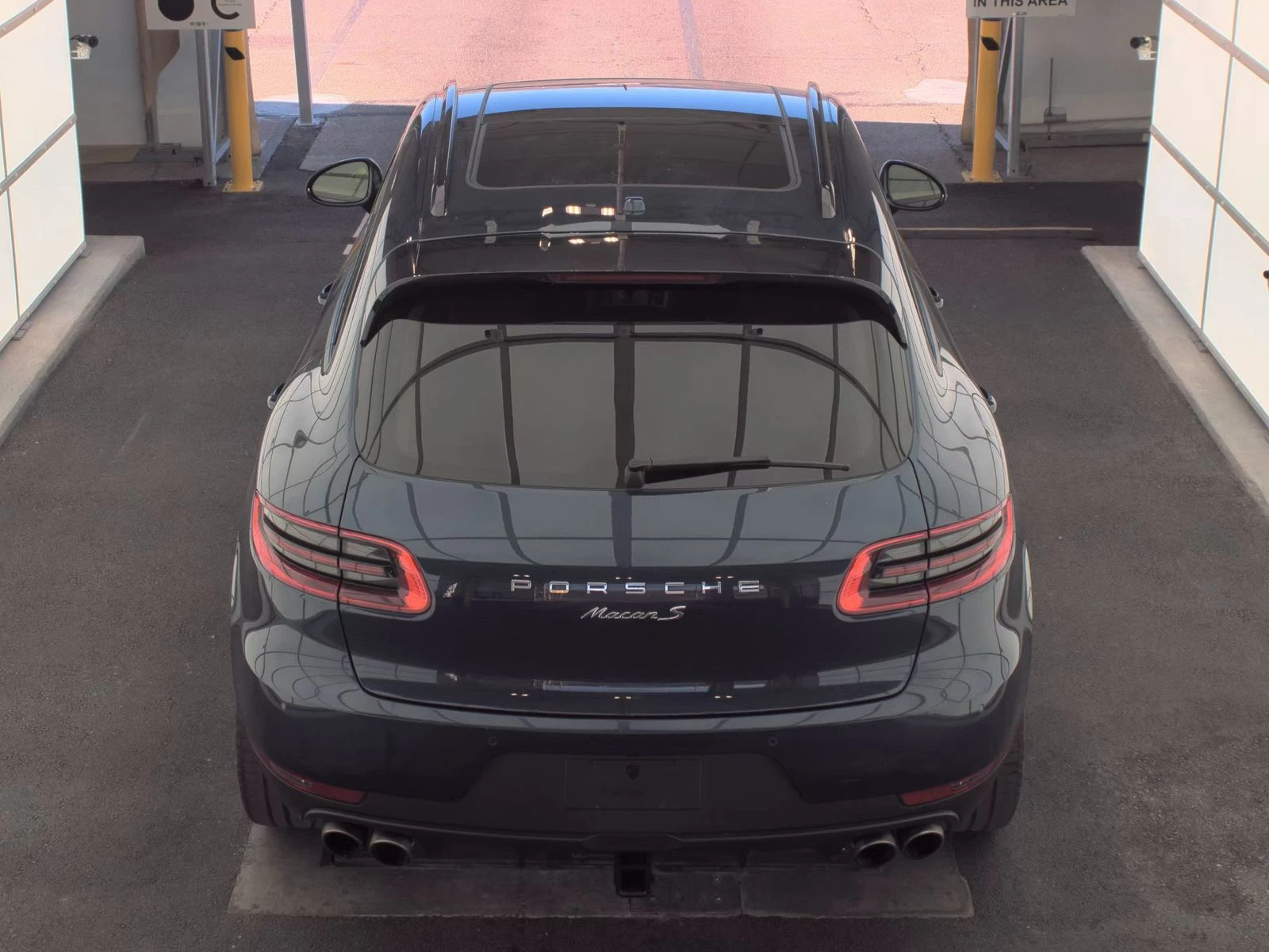Porsche Macan S Обдух* BOSE* Ambient* М.Точка* Пано* Дистроник*  - изображение 5