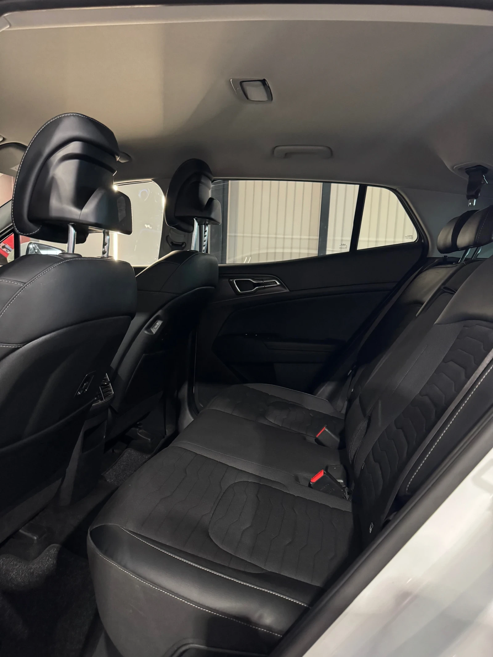 Kia Sportage 1.6 4WD * ГАРАНЦИЯ 2030 *  - изображение 5