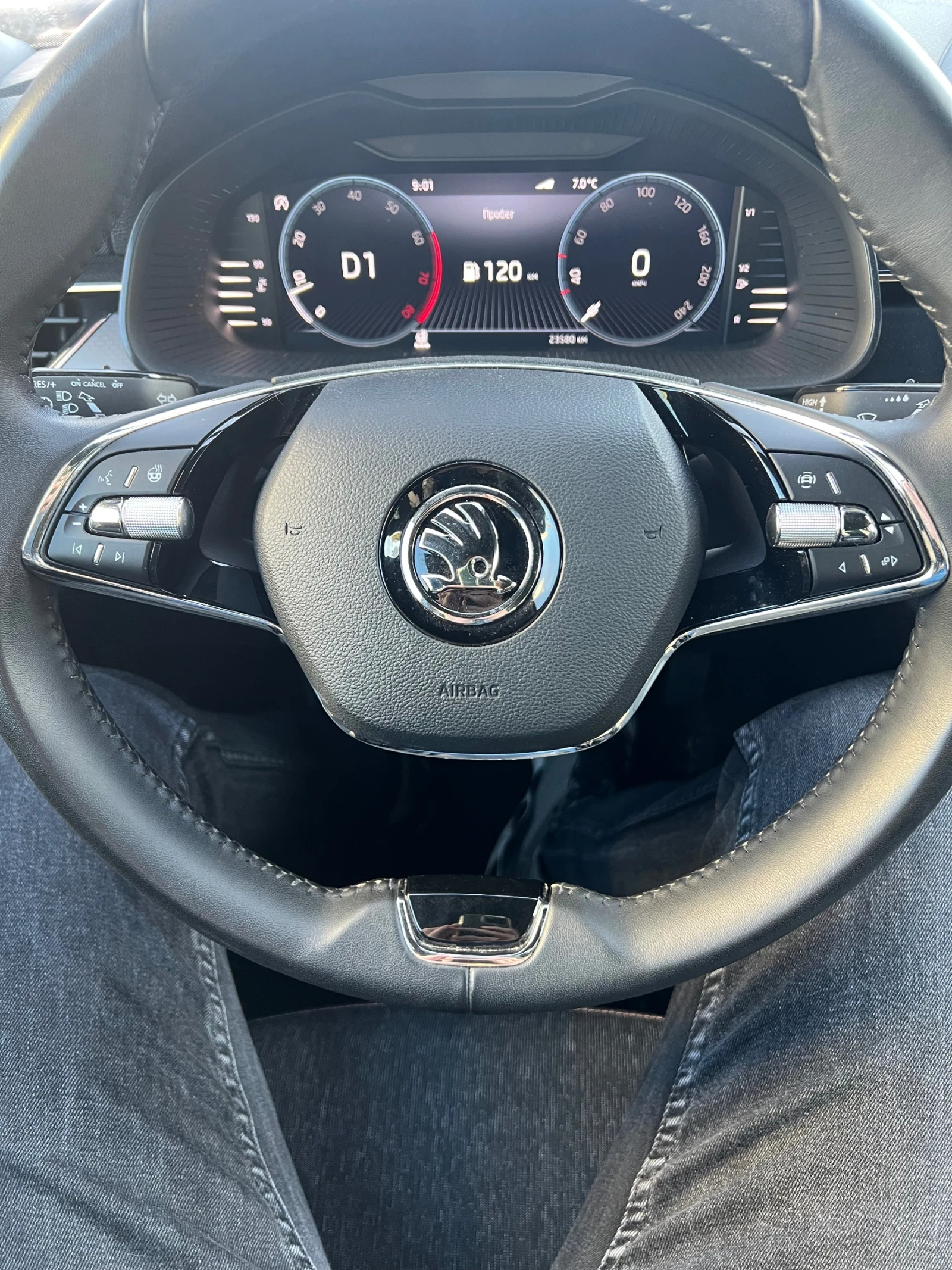 Skoda Kamiq Vision  - изображение 7