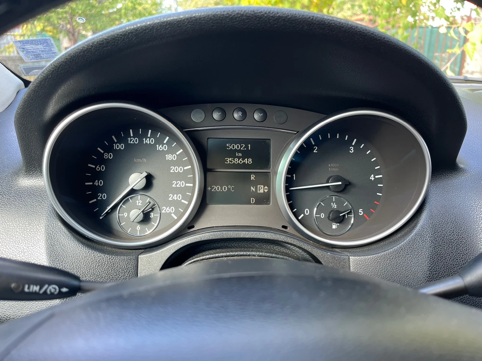 Mercedes-Benz ML 320  - изображение 8