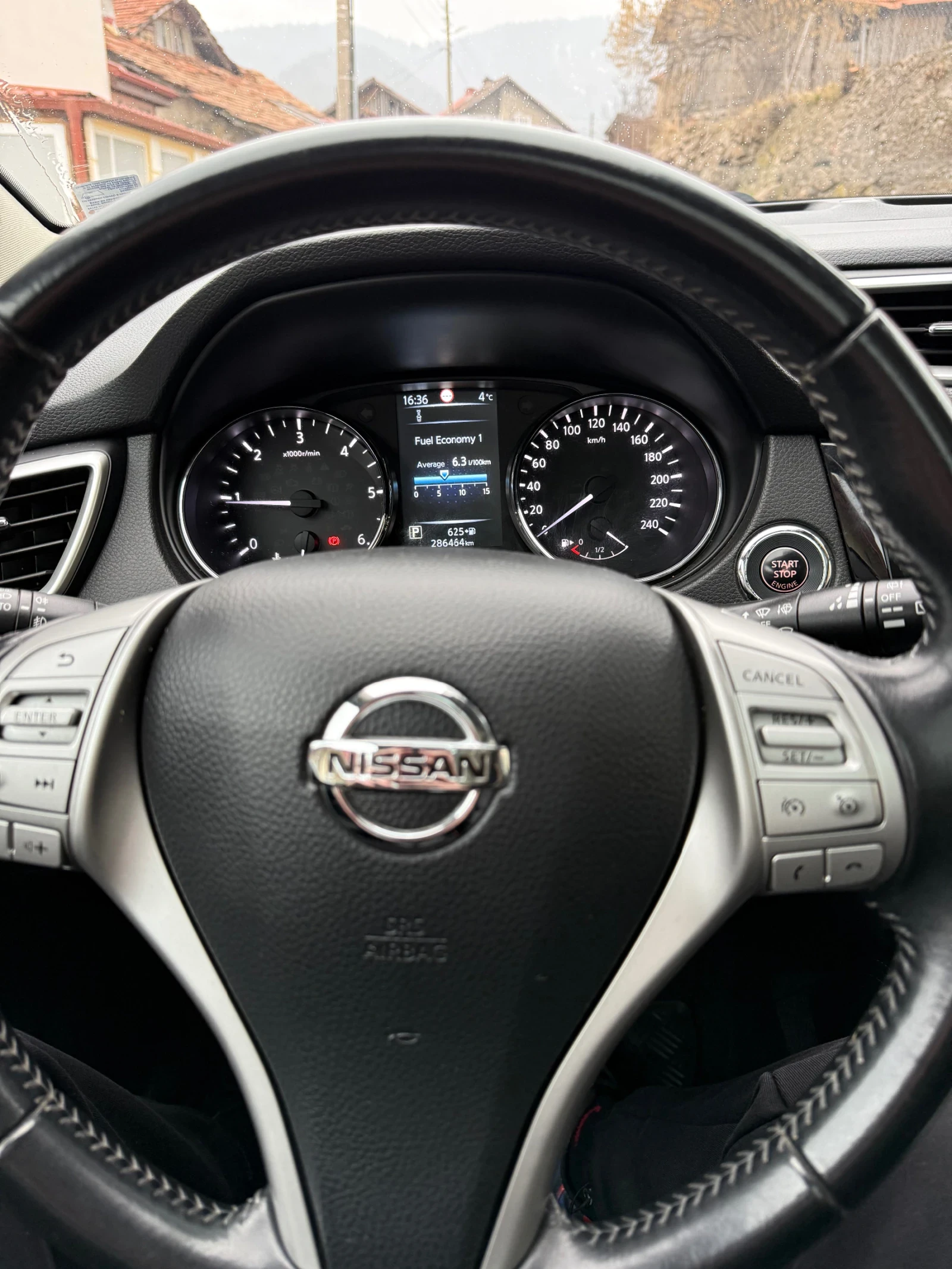 Nissan Qashqai 1.6 dci, снимка 7 - Автомобили и джипове - 53892430