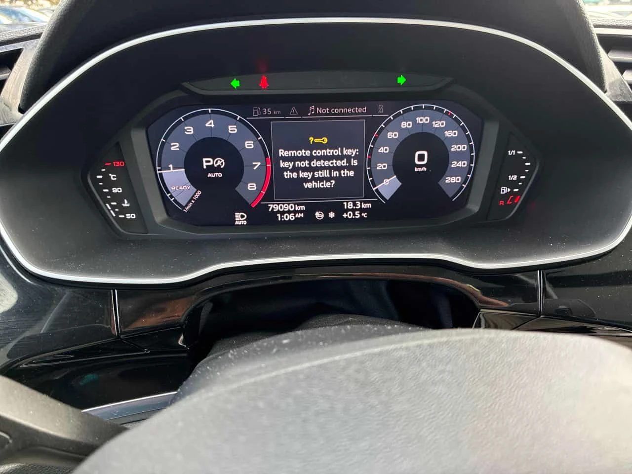 Audi Q3 * Progressiv * CARFAX * Подгрев * Гуми+ джанти * , снимка 8 - Автомобили и джипове - 54093969