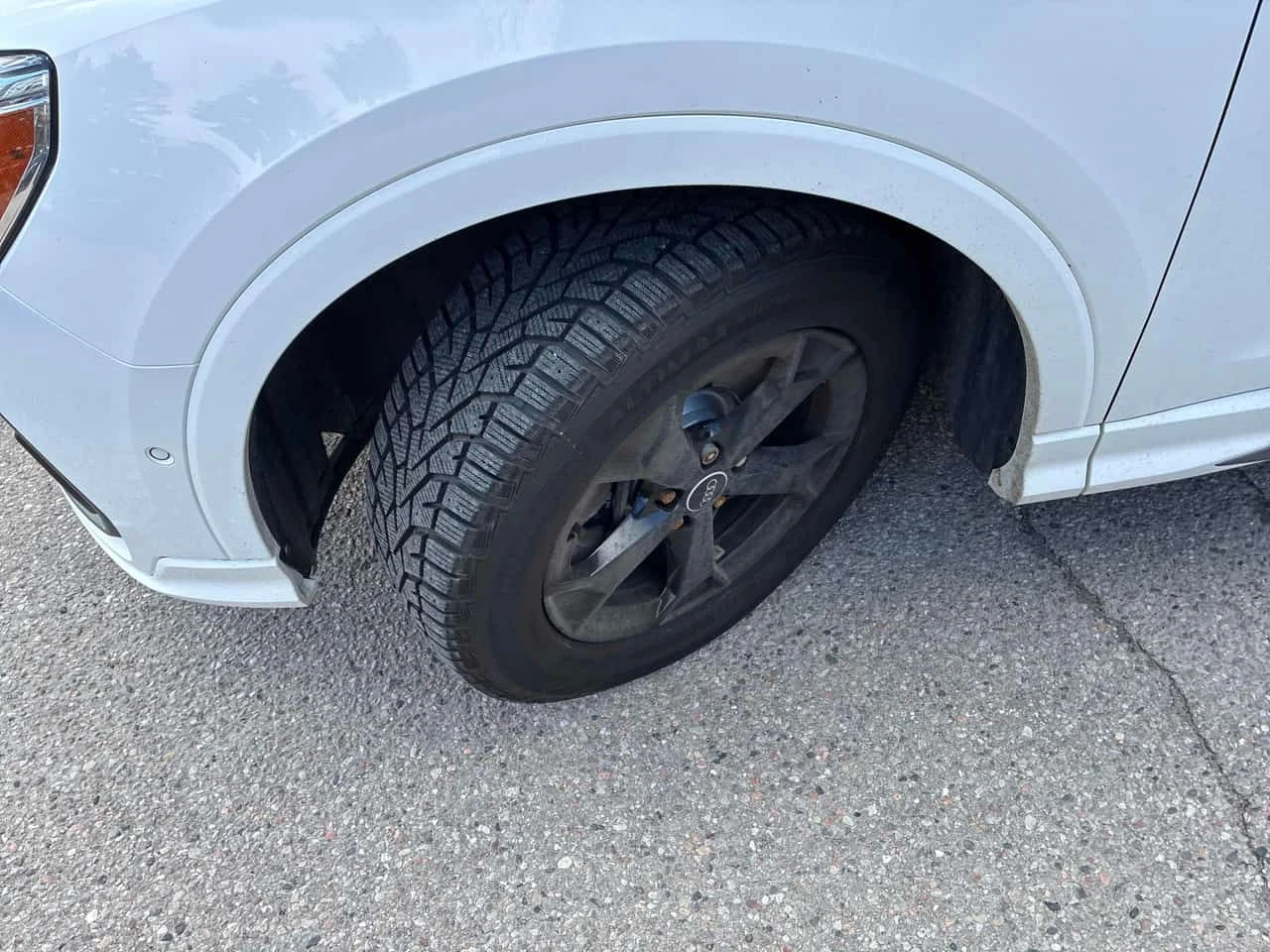 Audi Q3 * Progressiv * CARFAX * Подгрев * Гуми+ джанти * , снимка 7 - Автомобили и джипове - 54093969