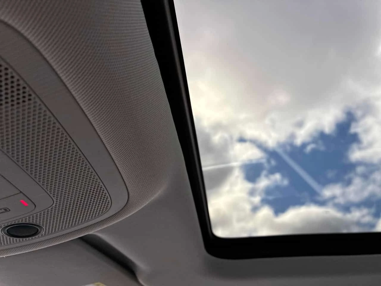 Audi Q3 * Progressiv * CARFAX * Подгрев * Гуми+ джанти * , снимка 14 - Автомобили и джипове - 54093969