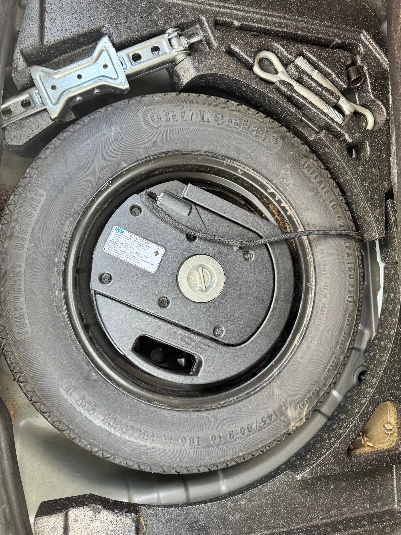 Nissan Qashqai 2.0i Euro5, снимка 13 - Автомобили и джипове - 54242288