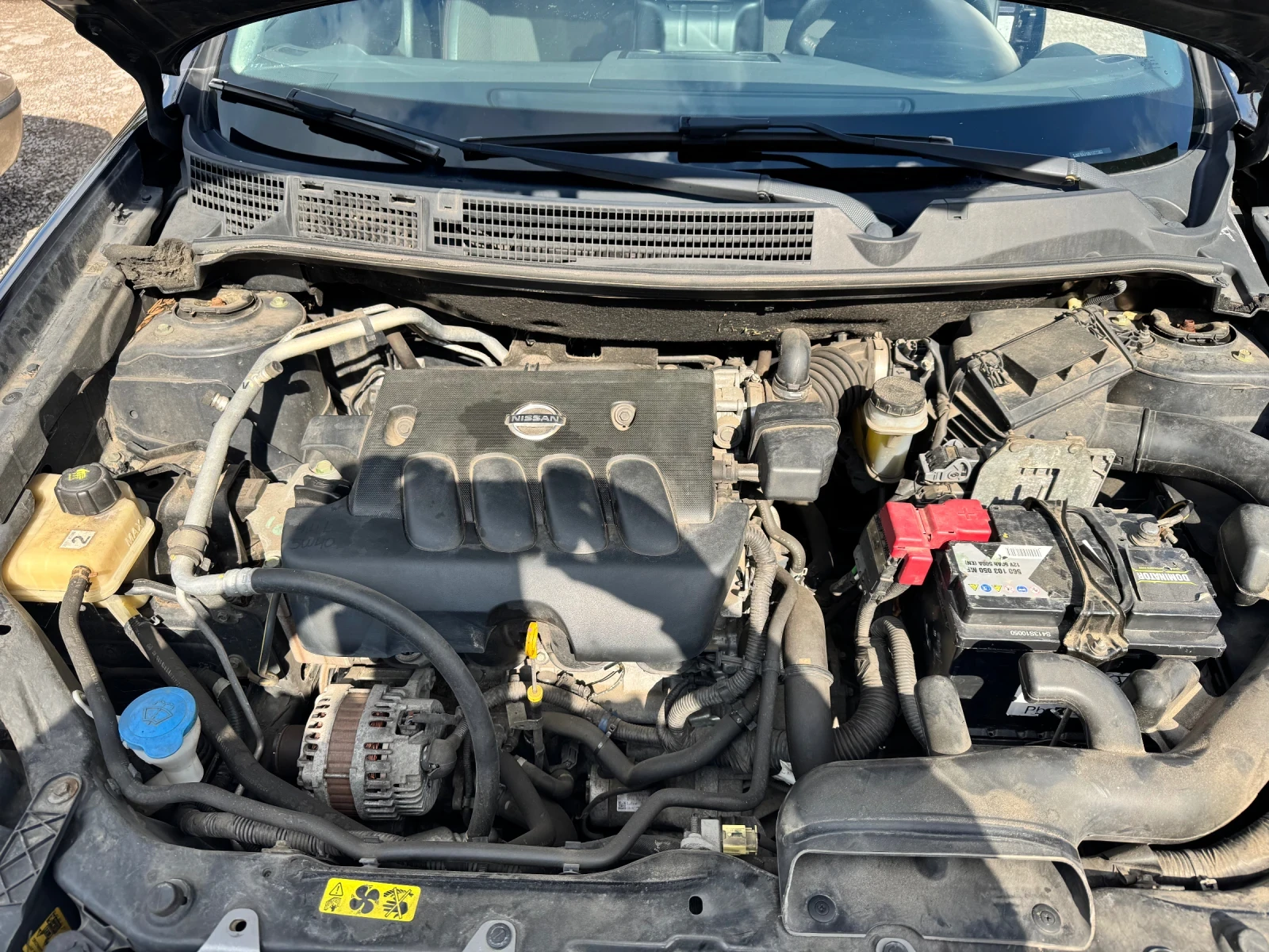 Nissan Qashqai 2.0i Euro5, снимка 14 - Автомобили и джипове - 54242288