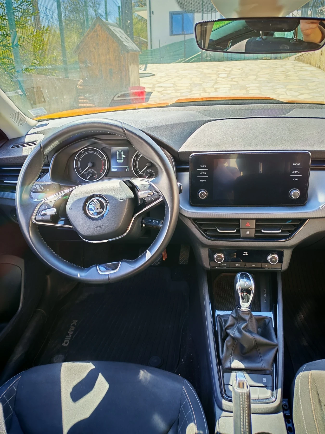 Skoda Kamiq, снимка 10 - Автомобили и джипове - 54650735