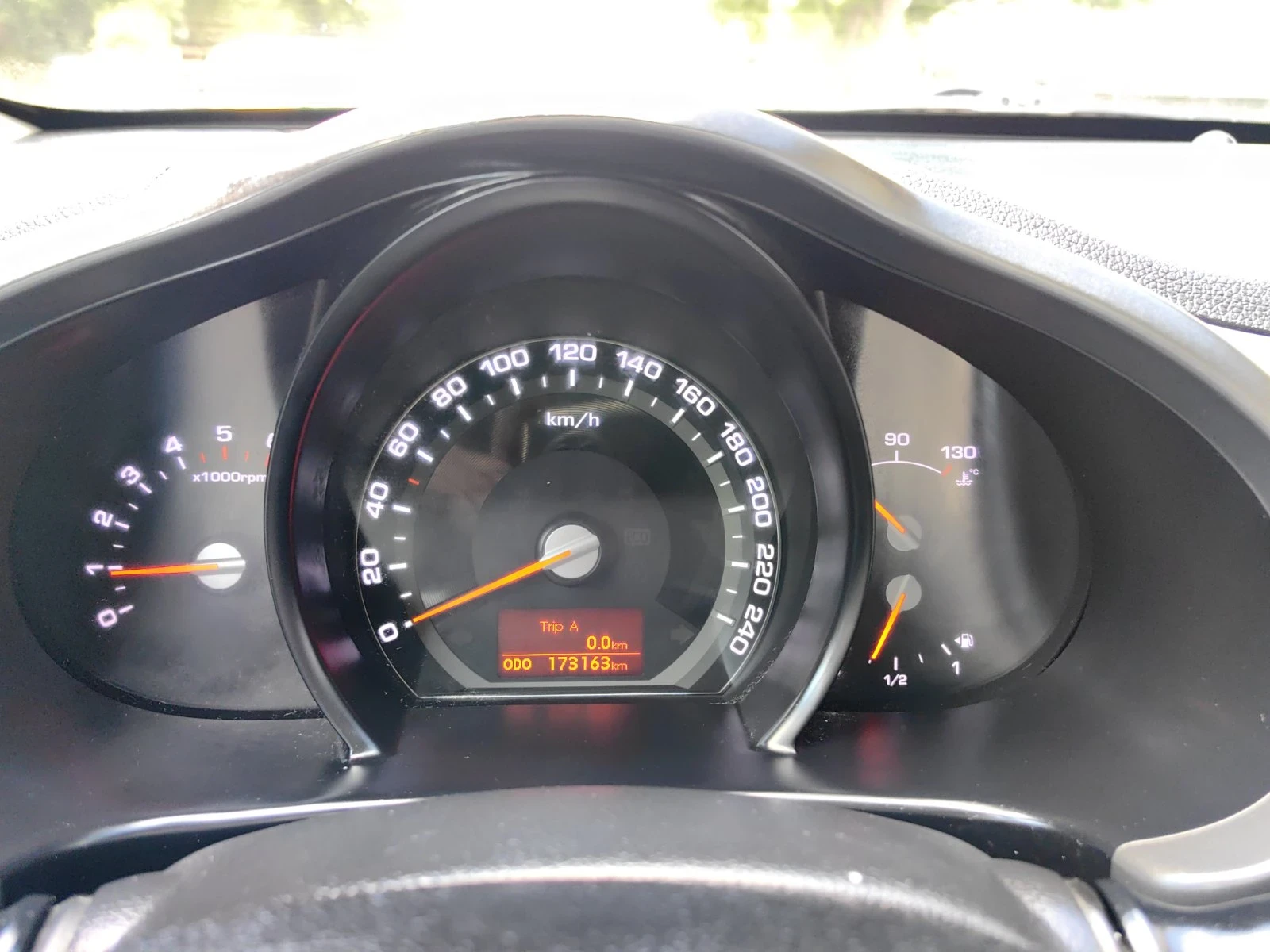 Kia Sportage 1.7 CRDI 116 к.с., снимка 12 - Автомобили и джипове - 54666609