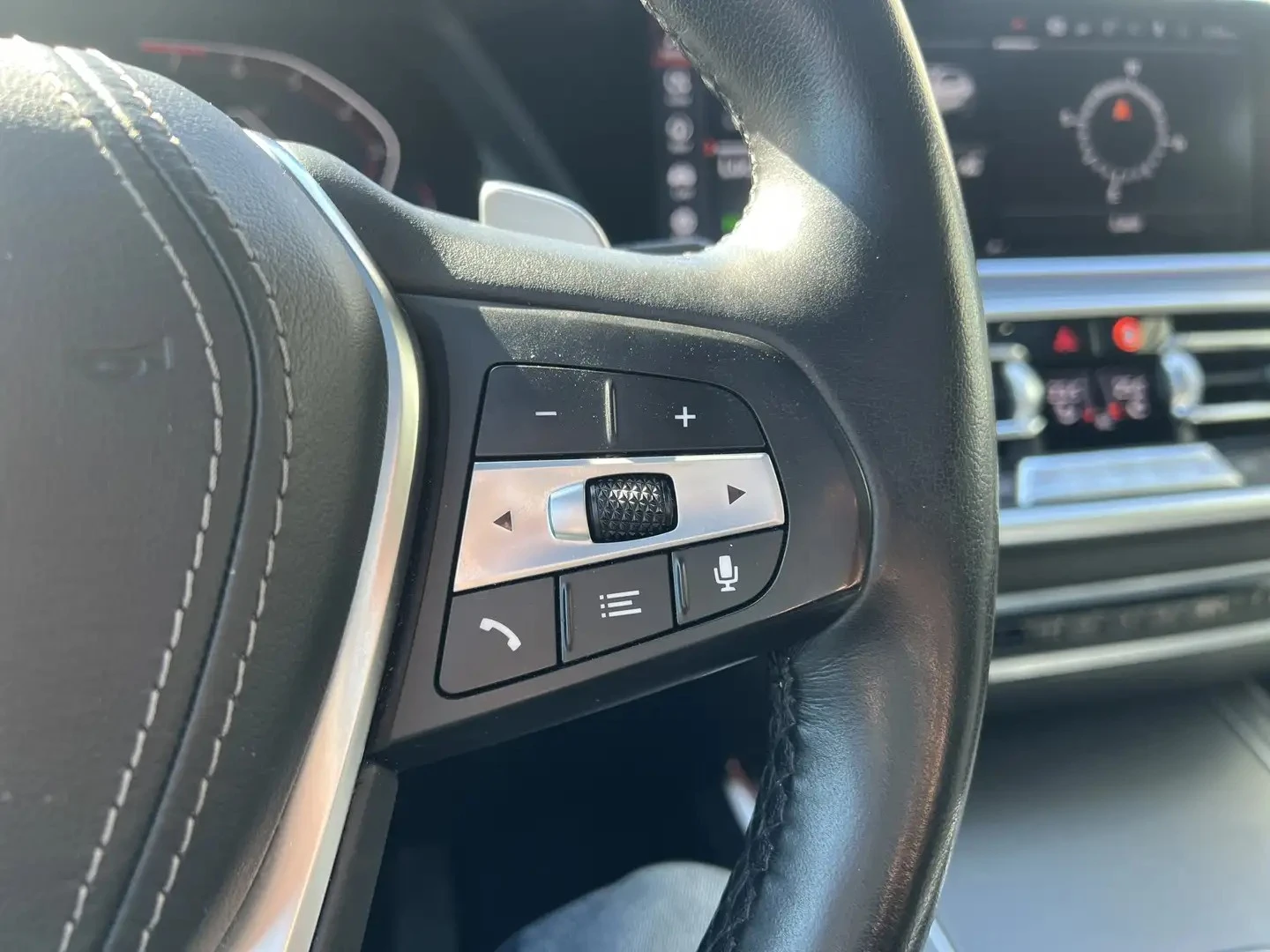 BMW X5 xDrive40i * HUP* 360 * АвтоКредит* (ЦЕНА ДО БГ), снимка 10 - Автомобили и джипове - 54699138