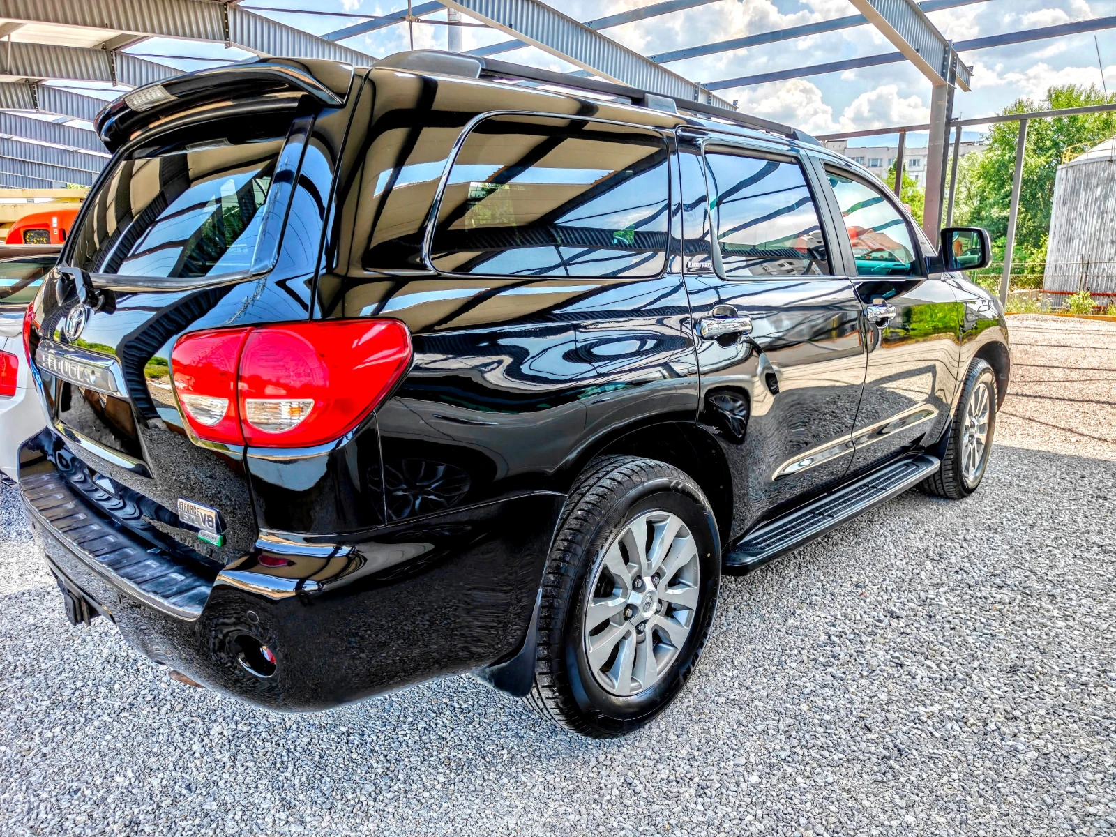 Toyota Sequoia 5.7 AWD Limited, снимка 4 - Автомобили и джипове - 55340908