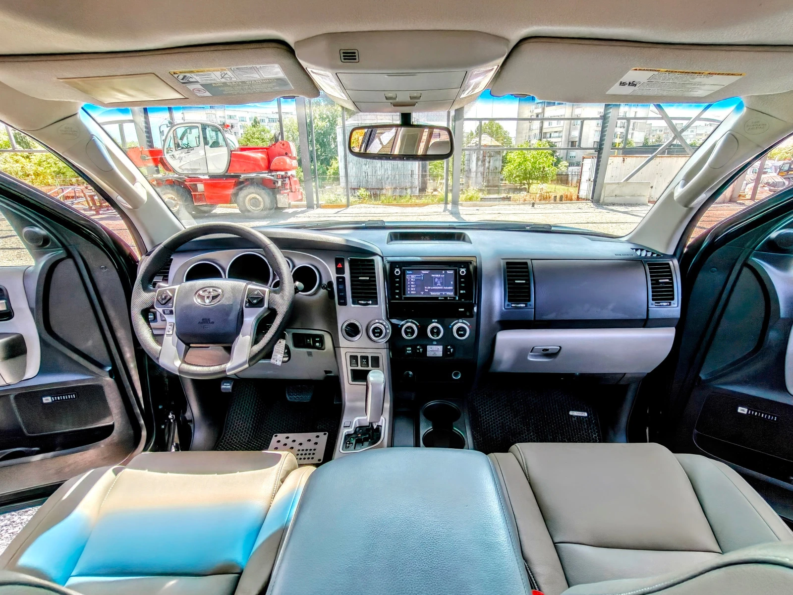 Toyota Sequoia 5.7 AWD Limited, снимка 6 - Автомобили и джипове - 55340908