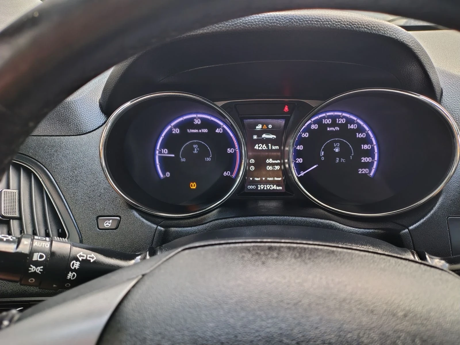Hyundai IX35 2.0 184hp Vertex full Нов внос Швейцария Топ , снимка 13 - Автомобили и джипове - 55617805