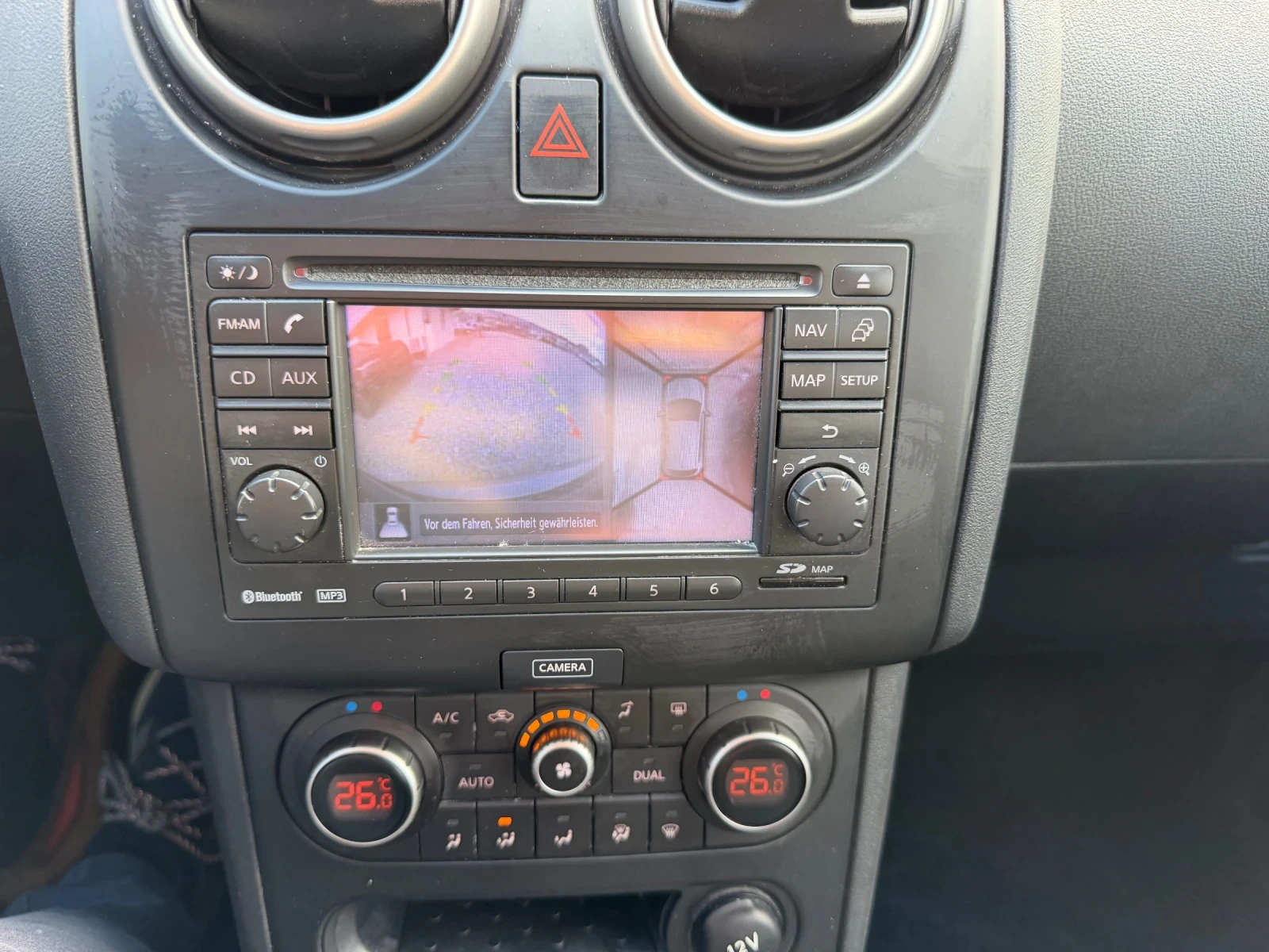 Nissan Qashqai 1.5 Diesel ������ 360 ������� �������� 18 ���  | Mobile.bg � ����������� 10
