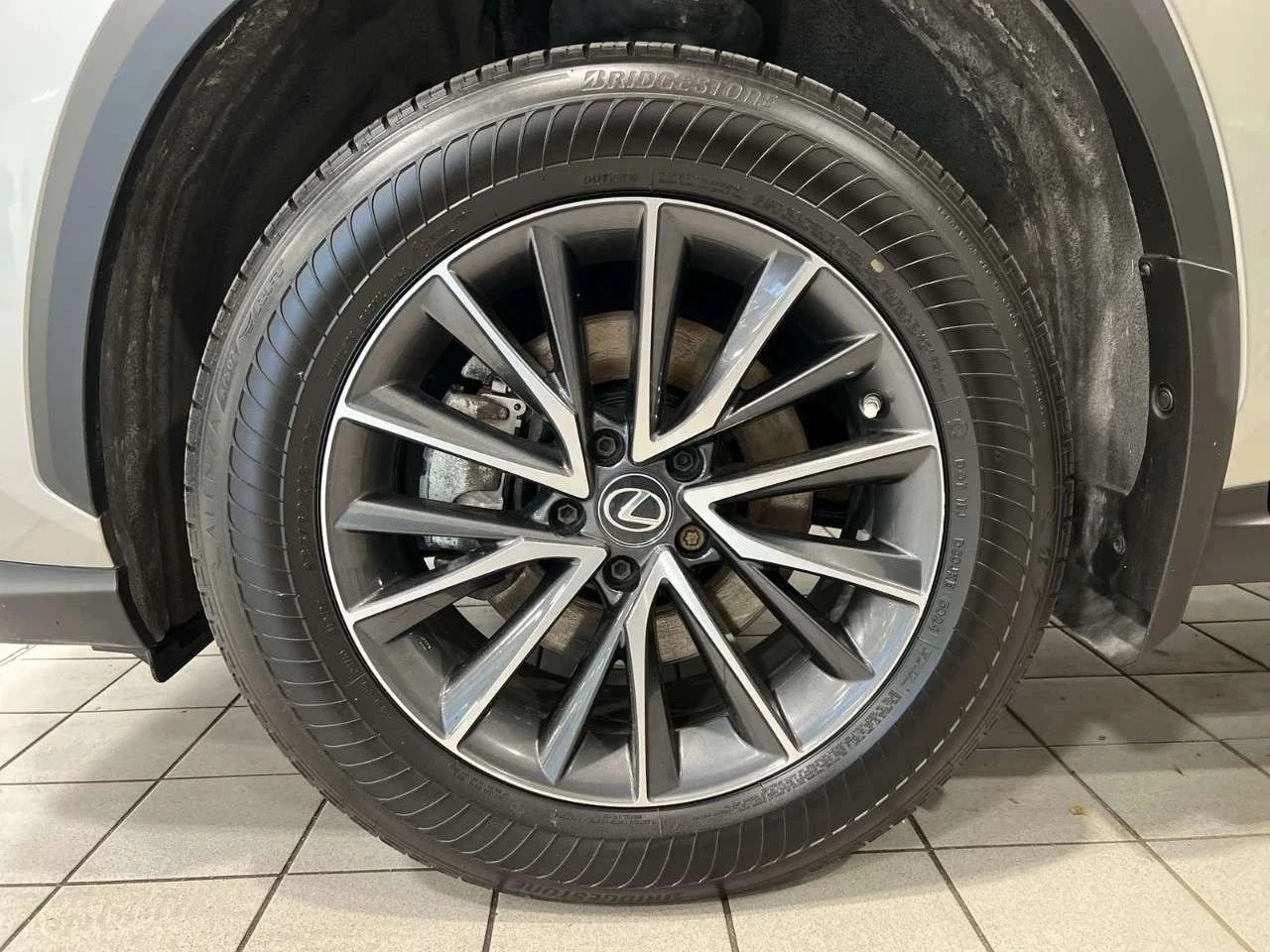 Lexus NX, снимка 10 - Автомобили и джипове - 56714919