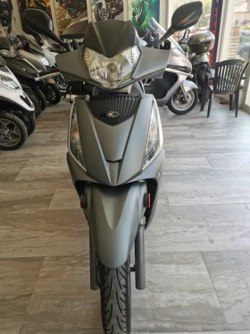Kymco People GTi300 ABS