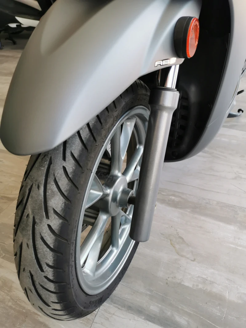 Kymco People GTi300 ABS, снимка 9 - Мотоциклети и мототехника - 52366199