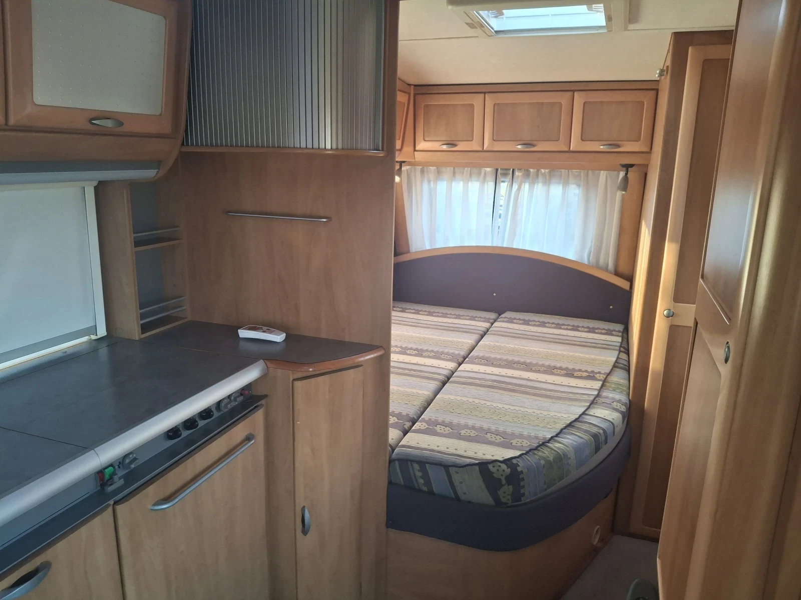 Каравана Други Eriba, снимка 8 - Каравани и кемпери - 53787761