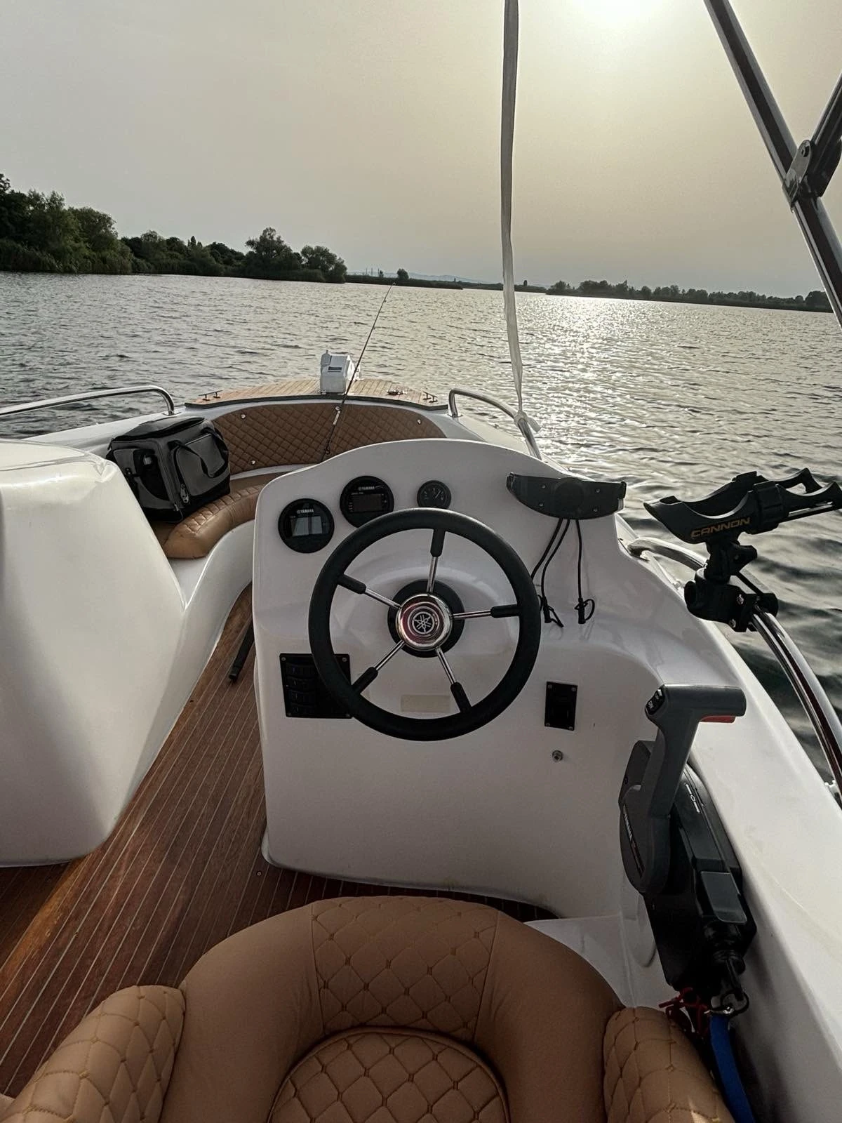 Моторна яхта Собствено производство Marin Boat 4.98 Tango - изображение 7