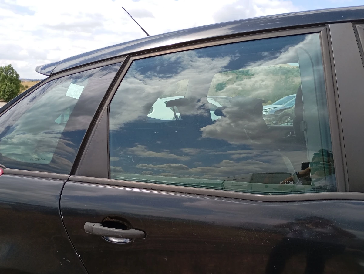 ������ ����� ����� ������� �4 ������ 1.6��� | Mobile.bg � ����������� 1