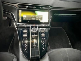 Aston Martin V8 Vantage = Black Pack = Гаранция, снимка 10