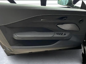 Aston Martin V8 Vantage = Black Pack = Гаранция, снимка 5