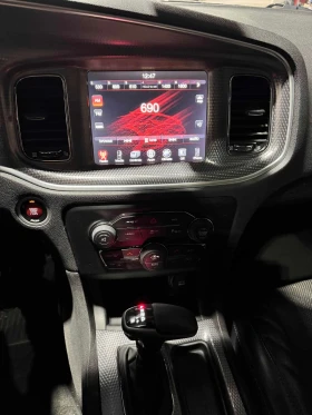 Dodge Charger SRT Hellcat| ШИБИДАХ| ПОДГРЕВИ| CARFAX, снимка 9