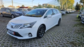 Toyota Avensis 1.6 Valvematik 132k.c. Камера , снимка 1