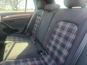 VW Golf Manual  CARFAX - 12800 € / 25034.62 лв. - 21226917 10