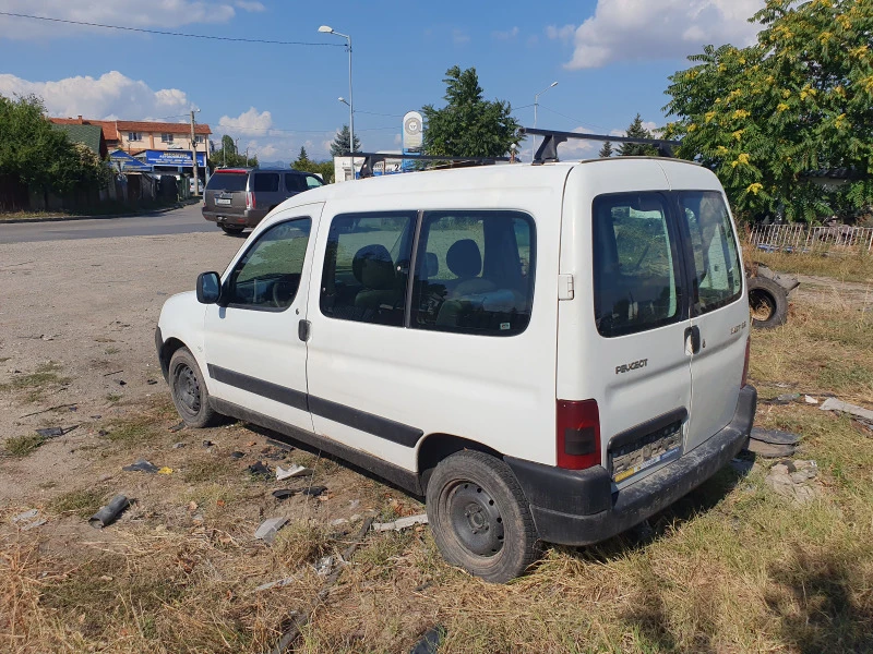 Peugeot Partner 1.9d/на части , снимка 3 - Автомобили и джипове - 42234380