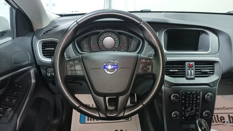 Volvo V40 Cross Country D 2 automatic/ navi, снимка 11 - Автомобили и джипове - 46354084