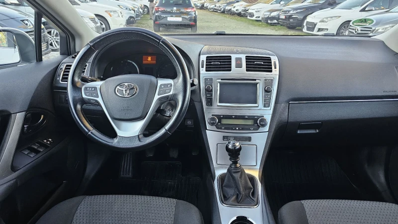 Toyota Avensis 1.6 Valvematik 132k.c. Камера , снимка 12 - Автомобили и джипове - 47659188