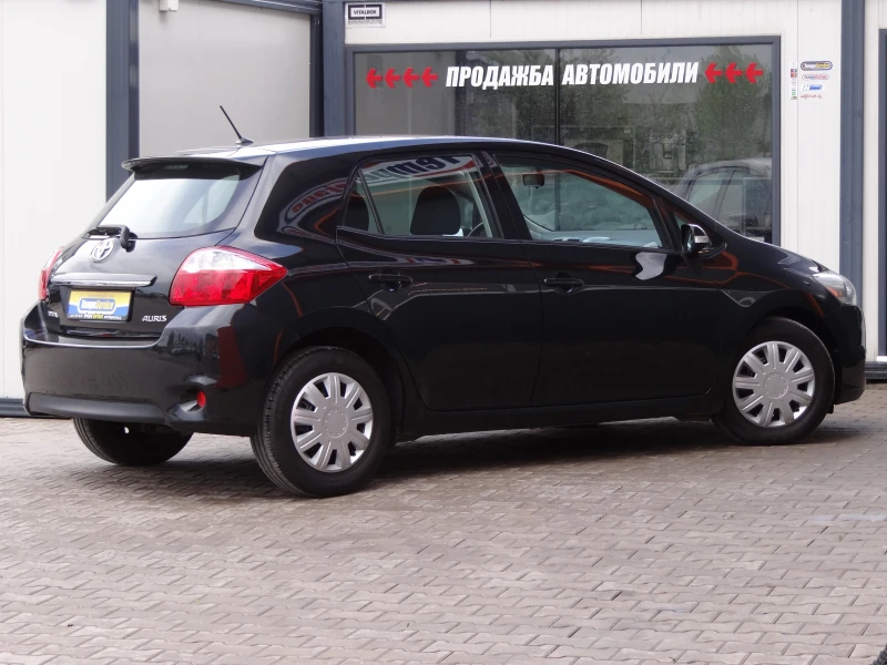 Toyota Auris 1.4 d4d-90k.c. / Facelift / Климатроник / Euro-5 /, снимка 5 - Автомобили и джипове - 50024175