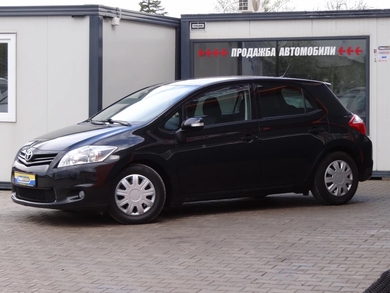 Toyota Auris 1.4 d4d-90k.c. / Facelift / Климатроник / Euro-5 /, снимка 2 - Автомобили и джипове - 50024175