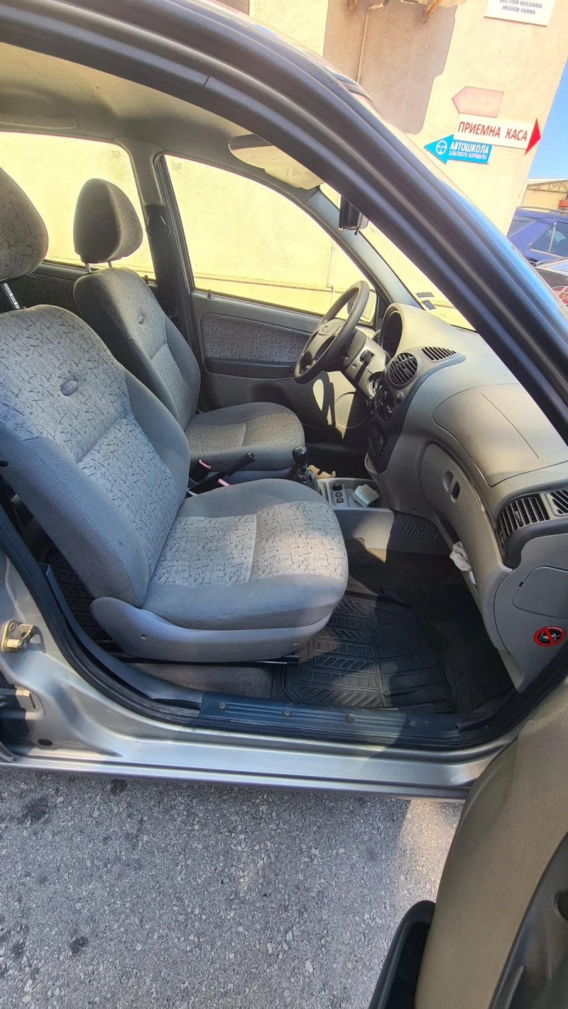 Lada Kalina, снимка 4 - Автомобили и джипове - 51327964