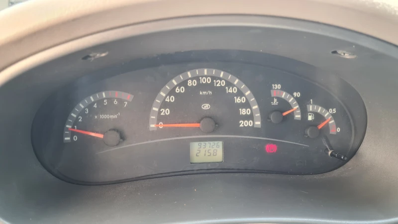 Lada Kalina, снимка 7 - Автомобили и джипове - 51327964