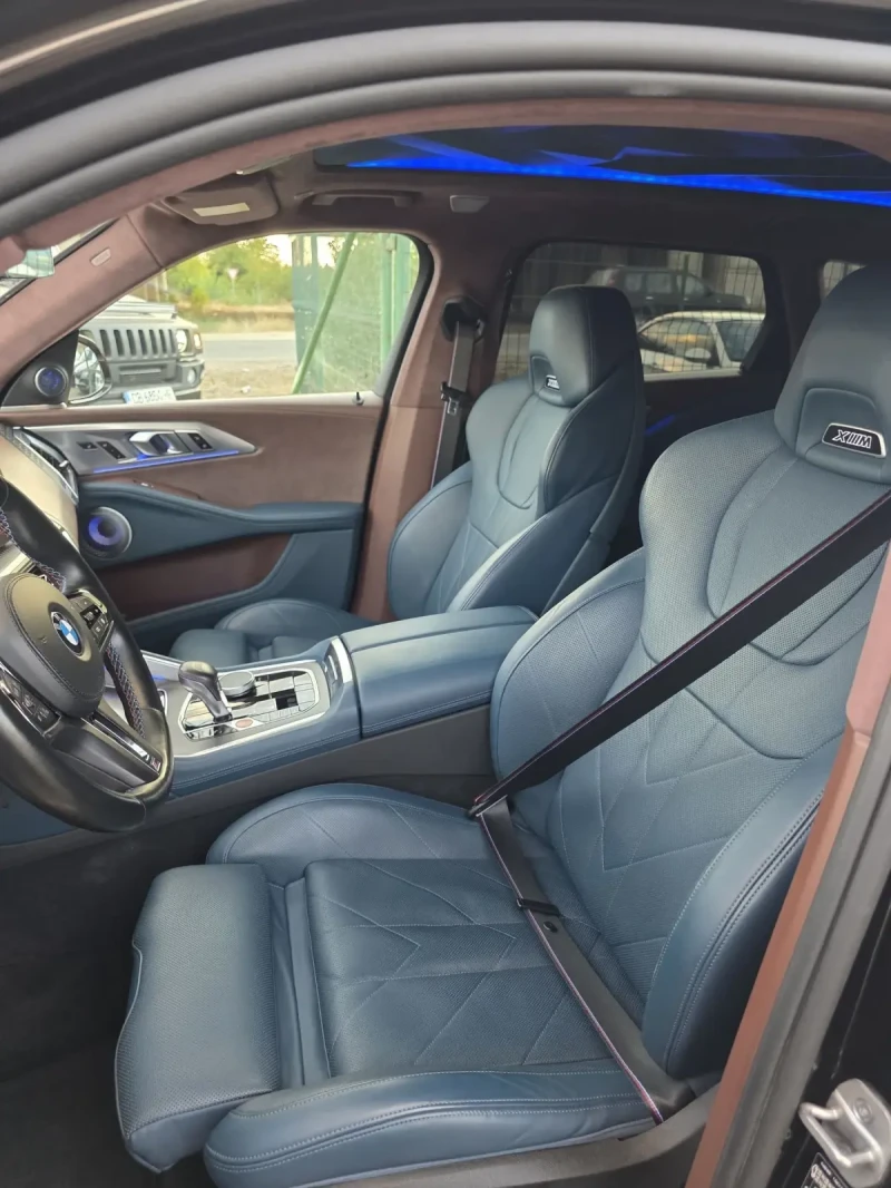 BMW XM  гаранционен хибрид бензин full екстри за модела, снимка 7 - Автомобили и джипове - 51992101