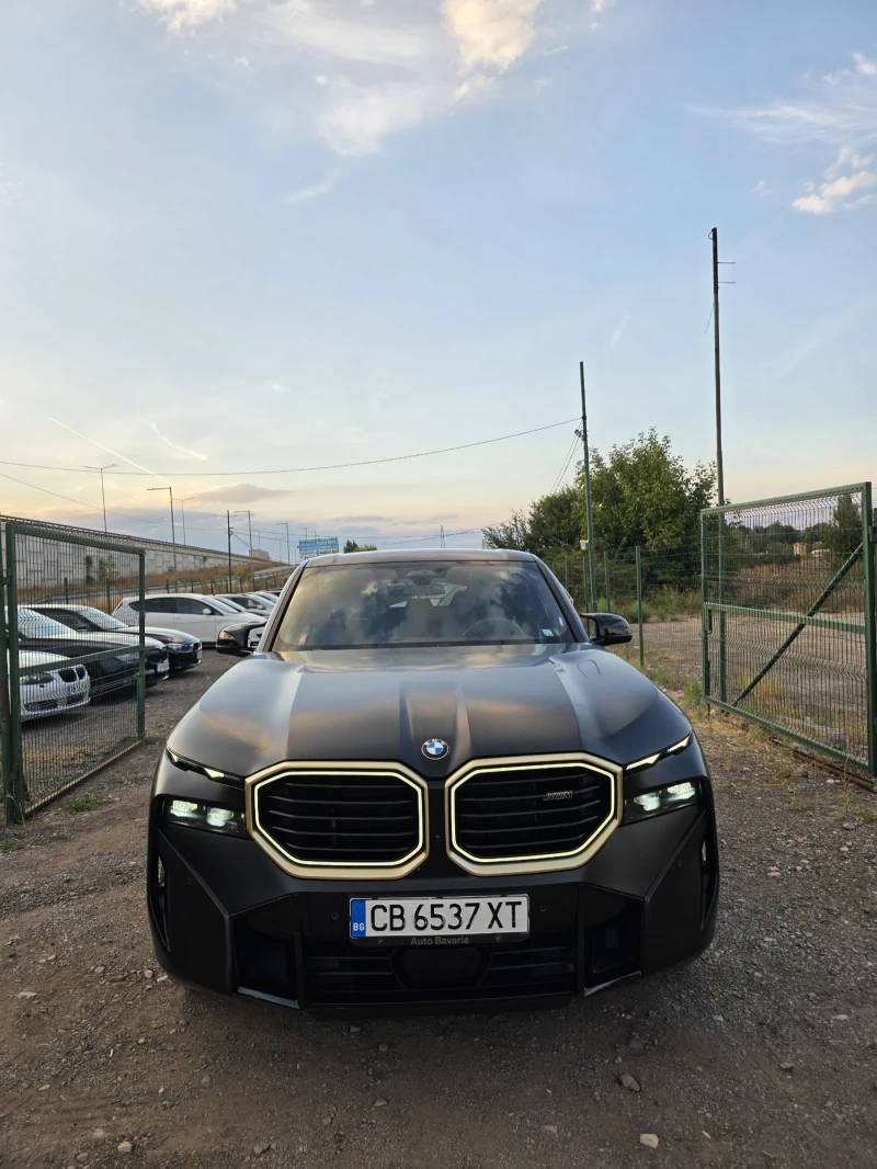 BMW XM  гаранционен хибрид бензин full екстри за модела, снимка 3 - Автомобили и джипове - 51992101
