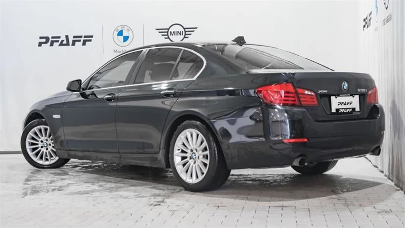 BMW 535 i X-DRIVE* KEYLESS* 360CAM* АвтоКредит(ЦЕНА ДО БГ), снимка 4 - Автомобили и джипове - 52507700