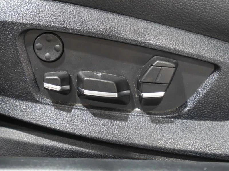 BMW 535 i X-DRIVE* KEYLESS* 360CAM* АвтоКредит(ЦЕНА ДО БГ), снимка 13 - Автомобили и джипове - 52507700