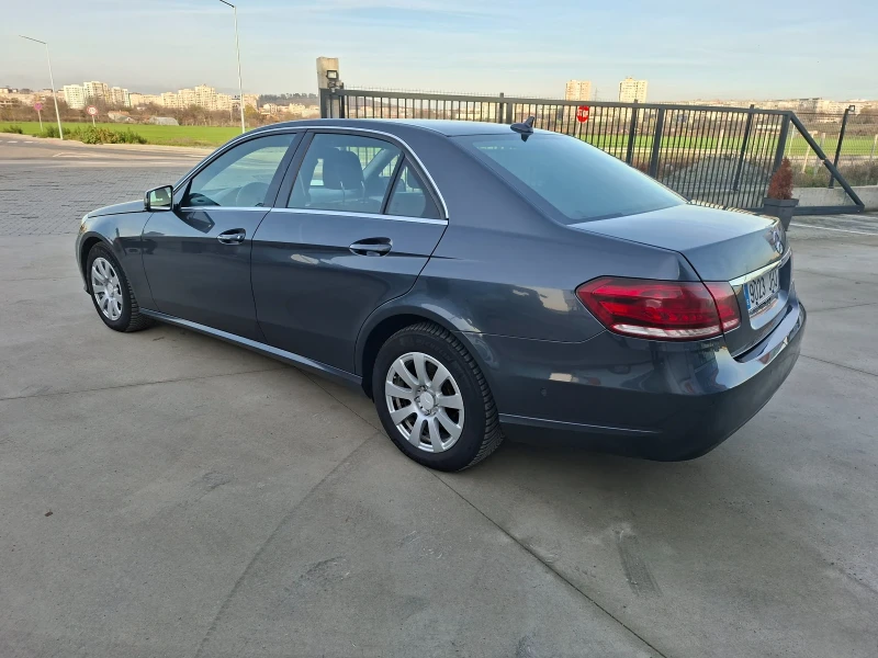 Mercedes-Benz E 250 ИСПАНИЯ, снимка 3 - Автомобили и джипове - 52892432