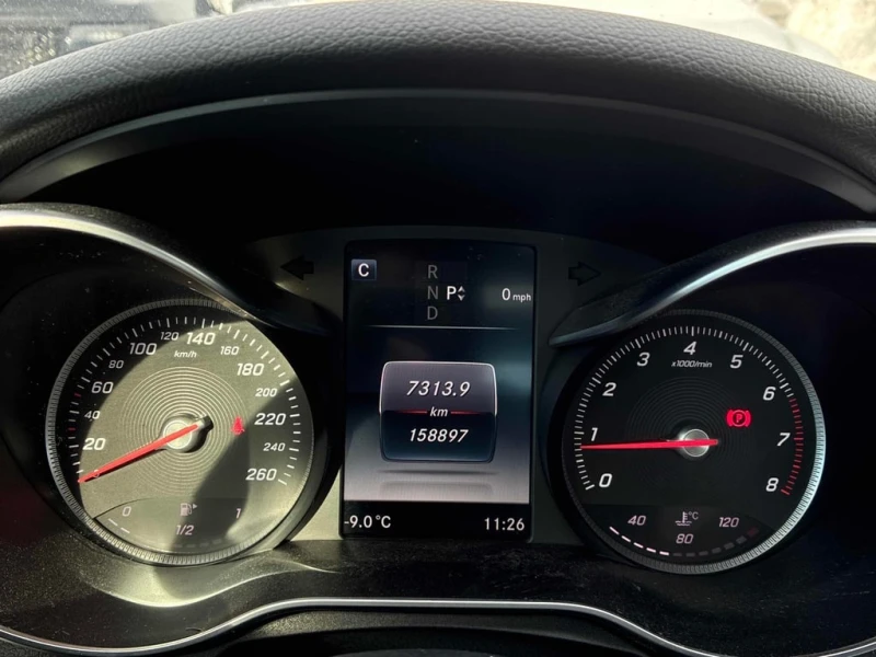 Mercedes-Benz C 300 * CARFAX * ПАНОРАМА* ВТОРИ ГУМИ, снимка 8 - Автомобили и джипове - 53376648