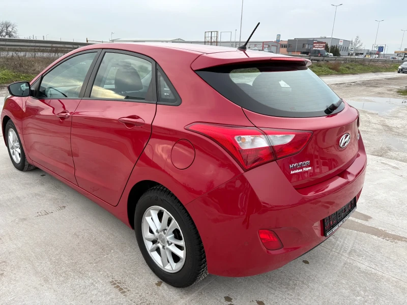 Hyundai I30 1.4crdi-клима, снимка 6 - Автомобили и джипове - 53404624