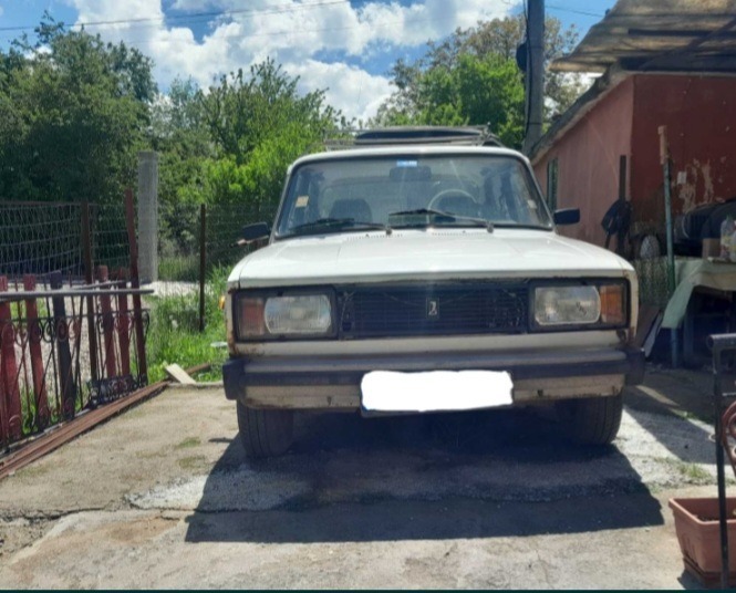 Lada 2105, снимка 1 - Автомобили и джипове - 46137435