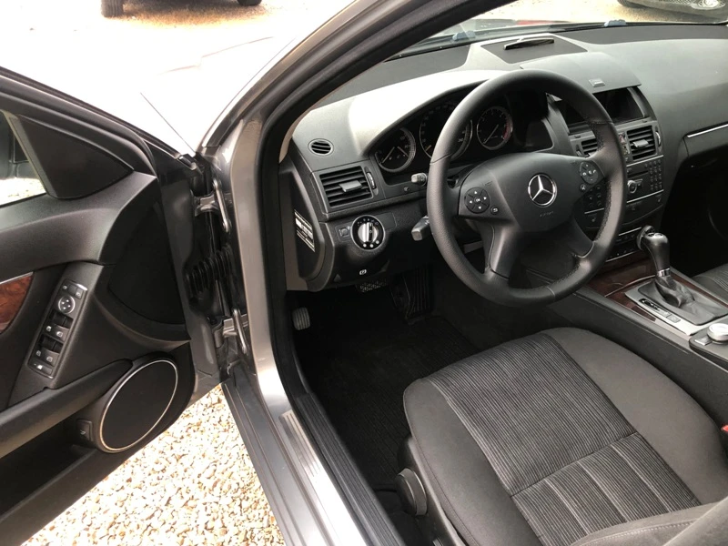 Mercedes-Benz C 220 CDI/646-код мотор/АВТОМАТ-5G TRONIC-NAVI-ПОДГРЕВИ - изображение 9
