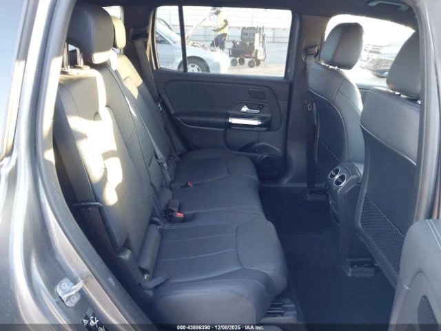 Mercedes-Benz EQB  - изображение 8