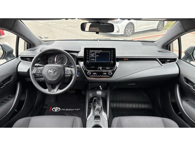 Toyota Corolla TS 1.8HSD COMFORT, снимка 8 - Автомобили и джипове - 53943614